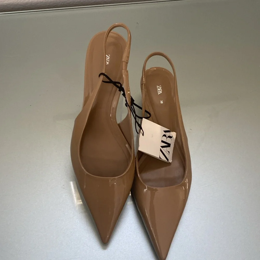 Zara NWT Kitten Heel Slingback Shoe Size 38. - Picture 7 of 9